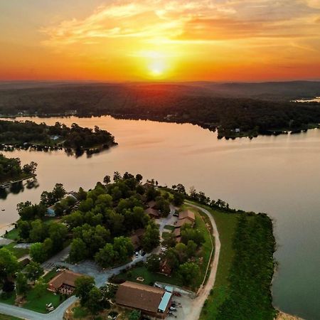Crown Lake Resort & Spa Horseshoe Bend Eksteriør billede