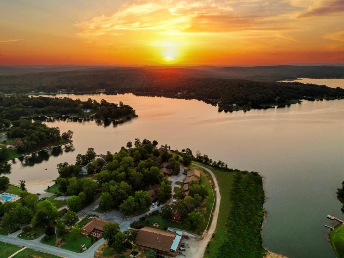 Crown Lake Resort & Spa Horseshoe Bend Eksteriør billede